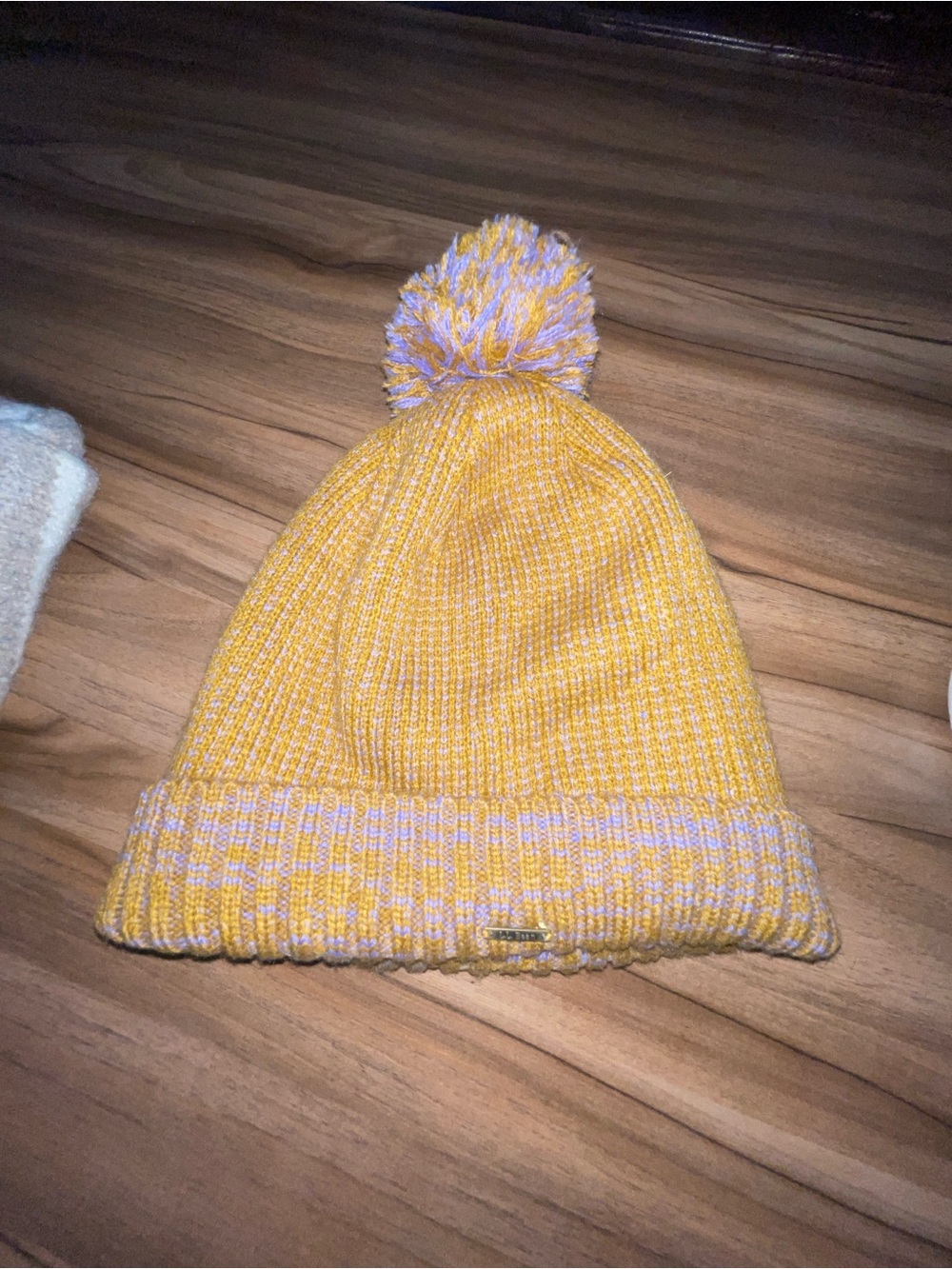 L.L.Bean yellow Mustard knit Outdoor beanie with pom pom OS